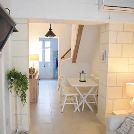 Isla De Tabarca: Casa Trinacria *